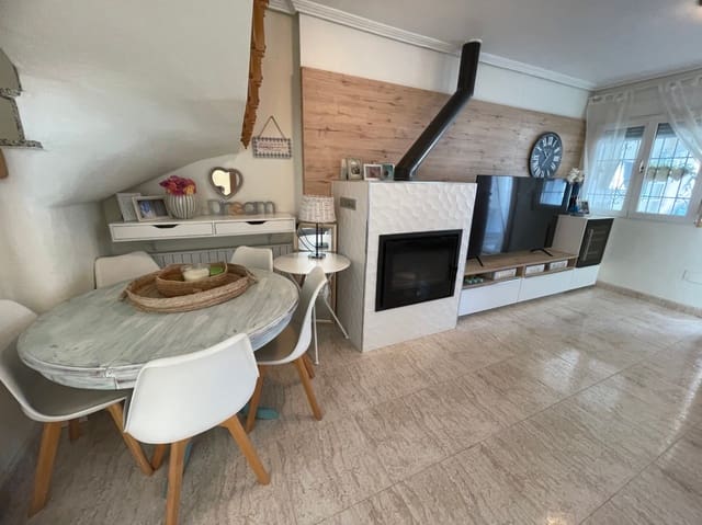 3 chambre Villa/Maison Semi-Mitoyenne à vendre à Torre de la Horadada, Pilar de la Horadada avec piscine - 399 000 € (Ref: 9516403)