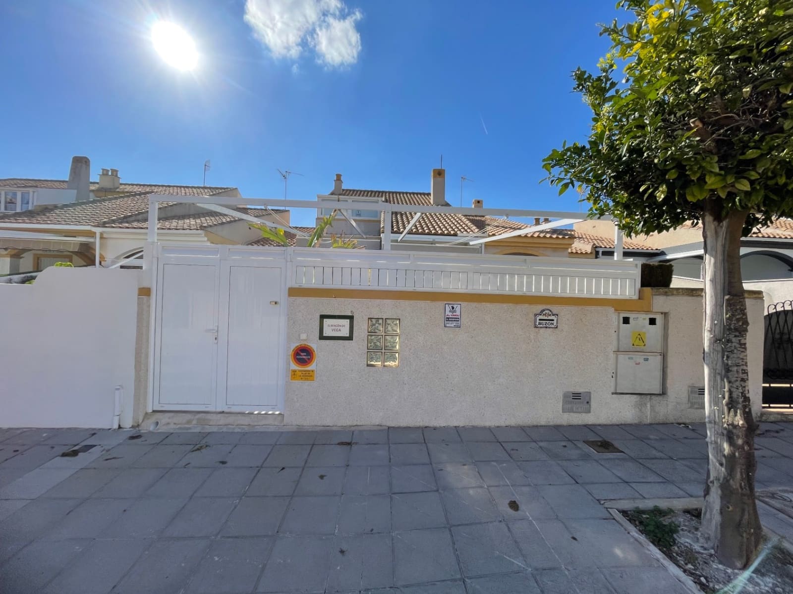 3 chambre Villa/Maison Semi-Mitoyenne à vendre à Torre de la Horadada avec piscine - 399 000 € (Ref: 9516403)