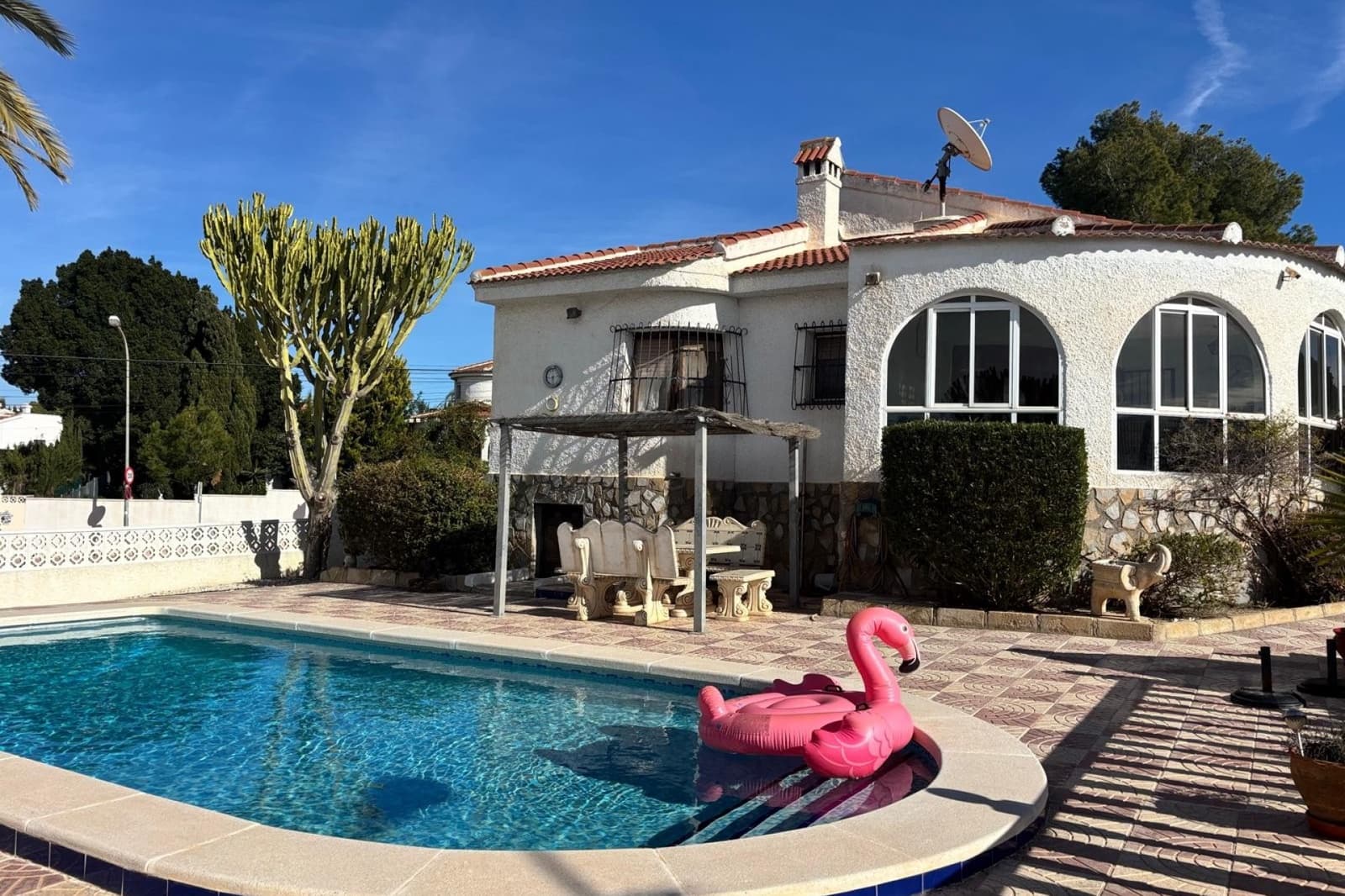 4 bedroom Villa for sale in Ciudad Quesada with pool - € 449,995 (Ref: 9534810)