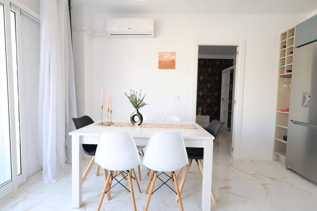4 quarto Apartamento para venda em La Mata com piscina - 197 000 € (Ref: 9534811)