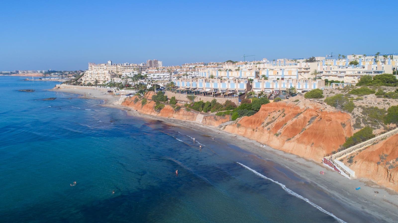 2 soveværelse Rækkehus til salg i Orihuela Costa med swimmingpool - € 225.000 (Ref: 9534815)