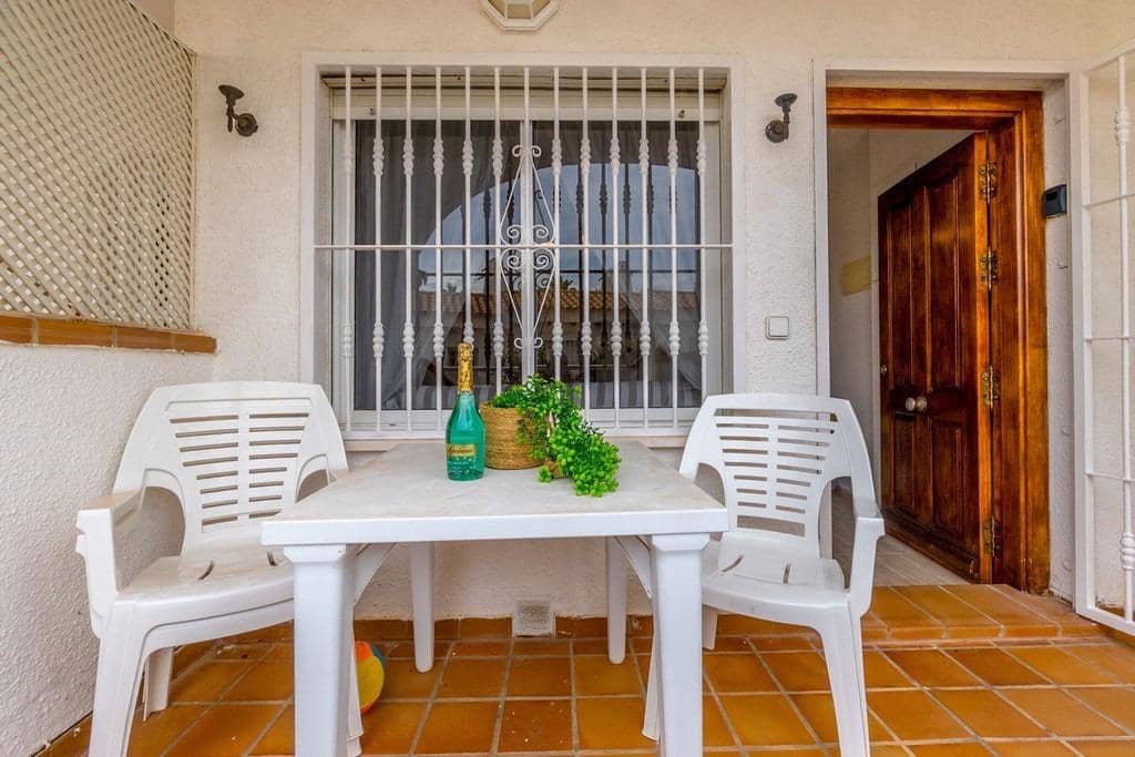 Piso de 1 habitación en Orihuela Costa en venta con piscina - 165.000 € (Ref: 9542663)