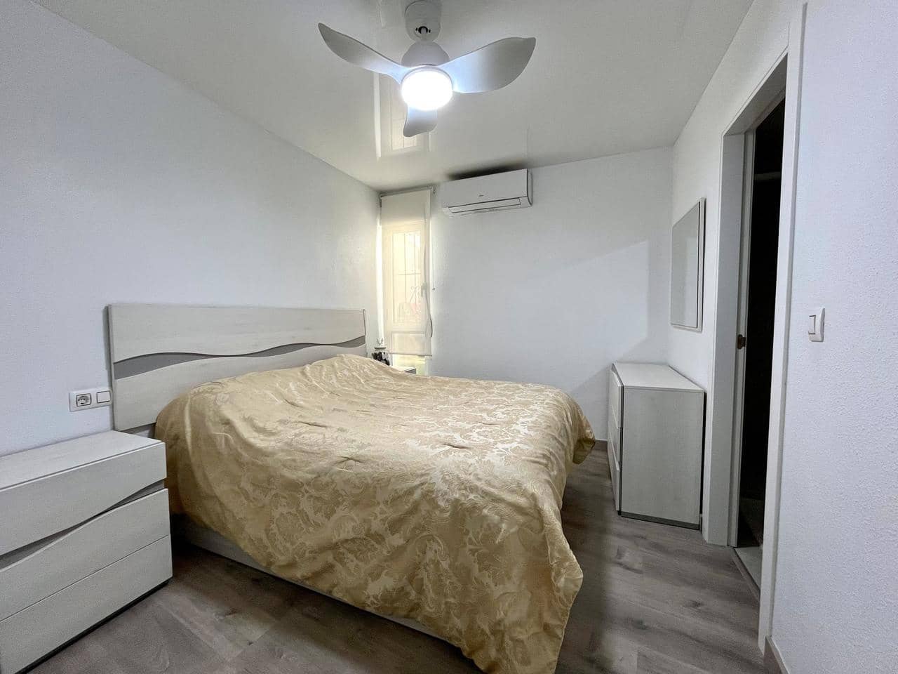 4 soveværelse Lejlighed til salg i Torrevieja - € 210.000 (Ref: 9566605)