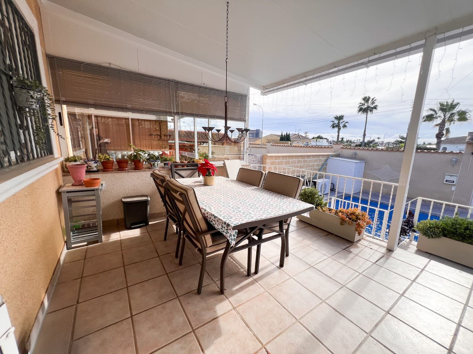 3 sypialnia Willa na sprzedaż w Torrevieja - 310 000 € (Ref: 9569973)