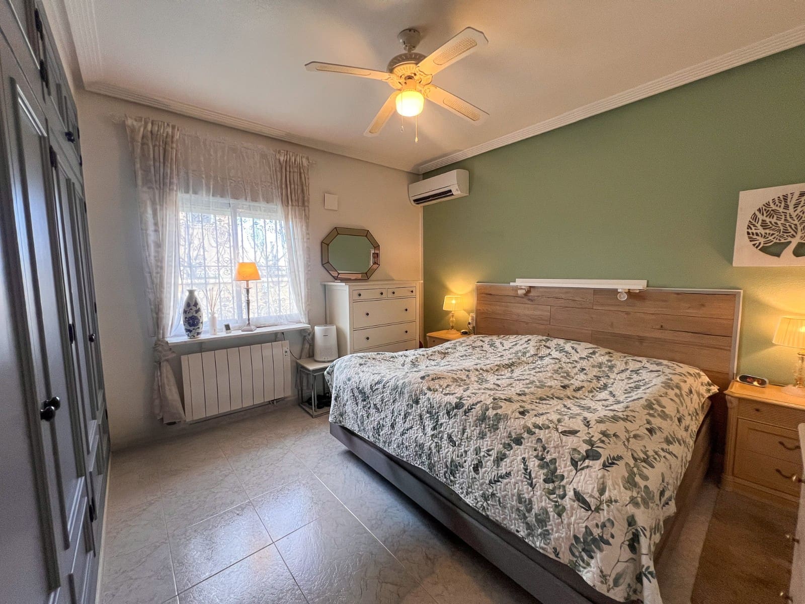 3 sypialnia Willa na sprzedaż w Torrevieja - 310 000 € (Ref: 9569973)