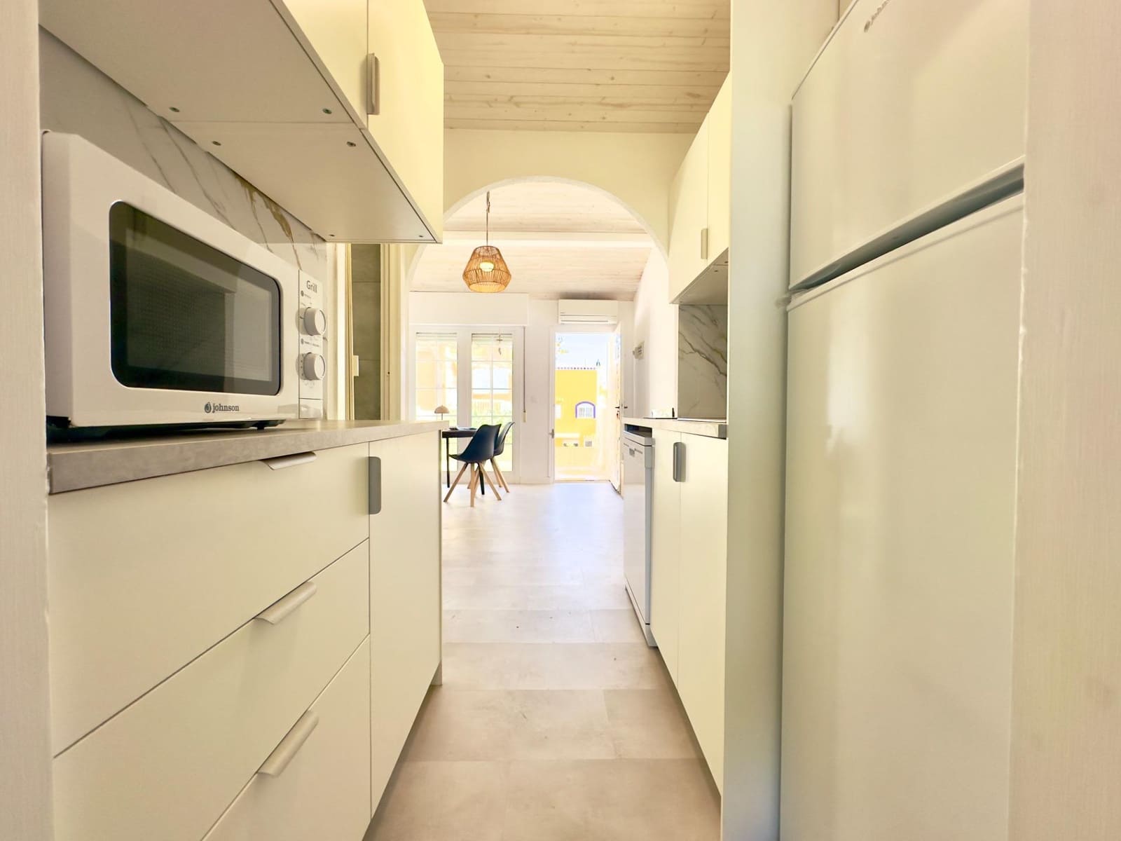 1 makuuhuone Asunto myytävänä paikassa Torrevieja mukana uima-altaan - 127 000 € (Ref: 9578971)