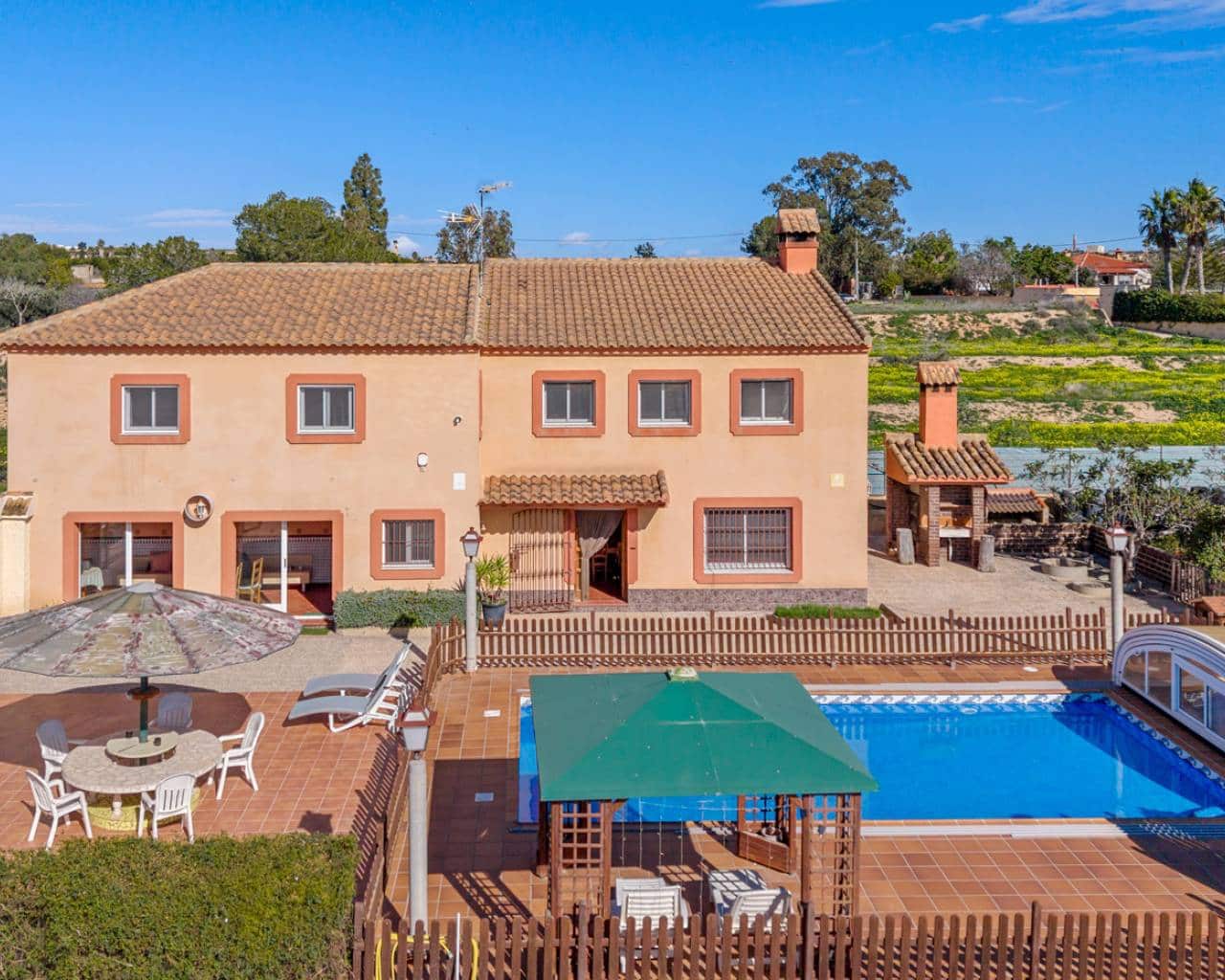 6 bedroom Finca/Country House for sale in Los Montesinos with pool - € 425,000 (Ref: 9598118)