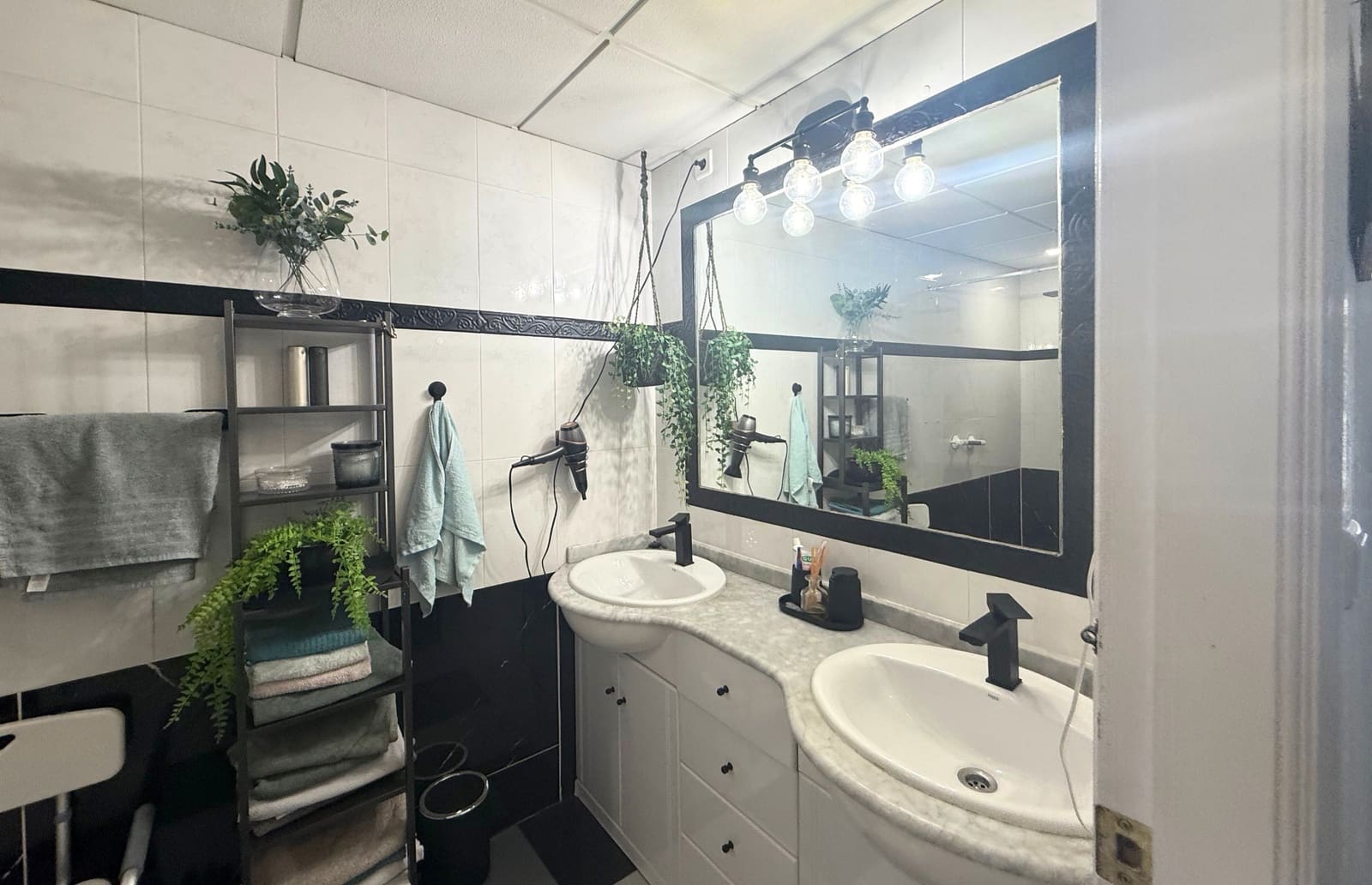 Apartamento de 3 habitaciones en Playa Flamenca en venta con piscina - 209.000 € (Ref: 9598123)