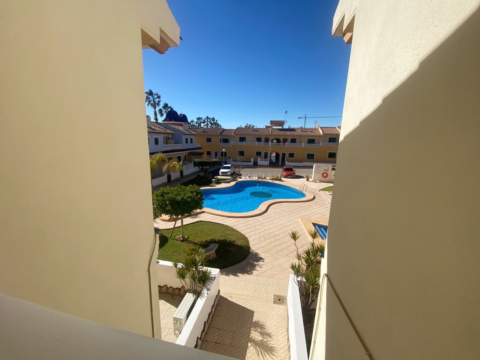 2 soveværelse Lejlighed til salg i Dona Pepa med swimmingpool - € 182.000 (Ref: 9598125)