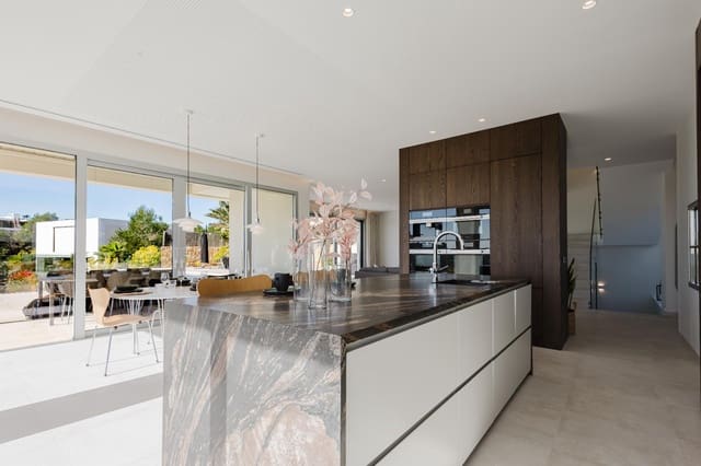 5 quarto Moradia para venda em Las Colinas Golf, Orihuela - 2 700 000 € (Ref: 9617075)