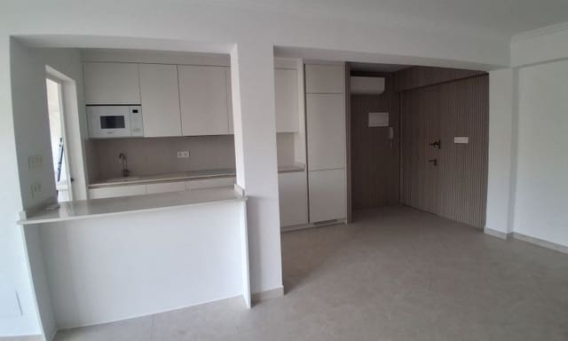 3 makuuhuone Asunto myytävänä paikassa Torrevieja - 248 999 € (Ref: 9617076)