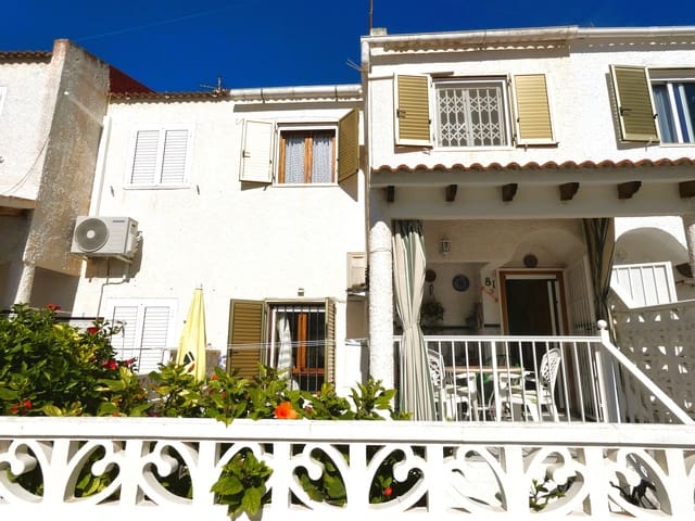 2 bedroom Bungalow for sale in Torrevieja with pool - € 139,000 (Ref: 9617077)