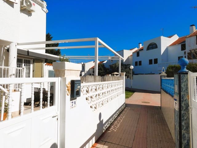 2 bedroom Bungalow for sale in Torrevieja with pool - € 139,000 (Ref: 9617077)