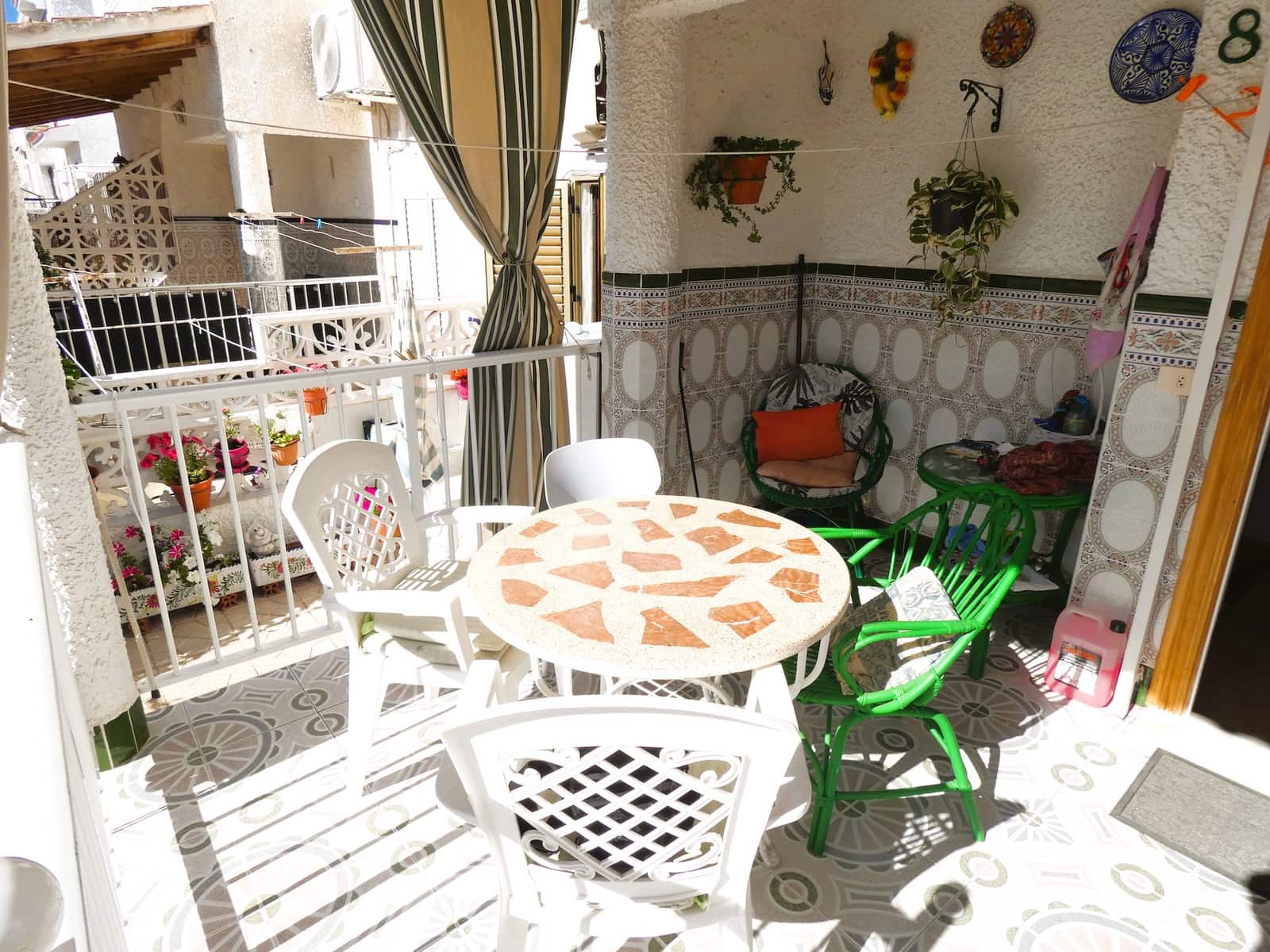 2 slaapkamer Bungalow te koop in Torrevieja met zwembad - € 139.000 (Ref: 9617077)