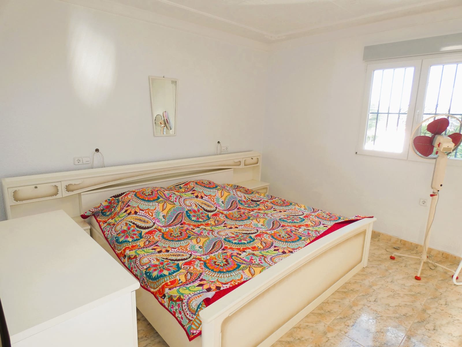 6 makuuhuone Huvila myytävänä paikassa Pinar de Campoverde mukana uima-altaan - 539 000 € (Ref: 9617079)