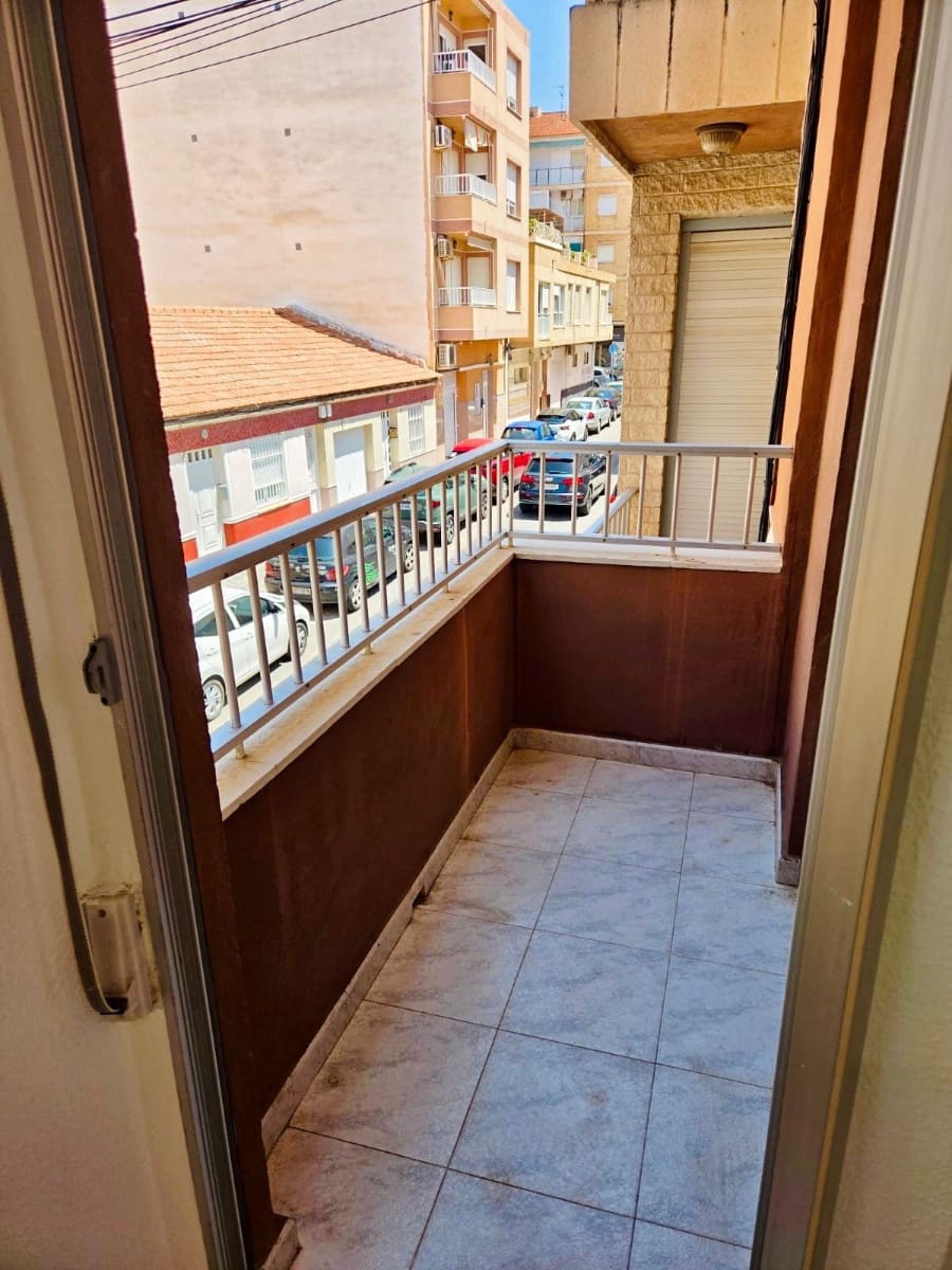 3 soverom Leilighet til salgs i Torrevieja - € 165 000 (Ref: 9617085)