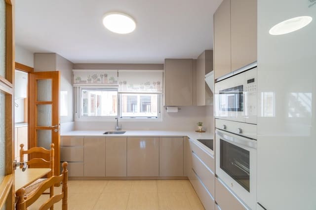 5 soverom Villa til salgs i San Miguel de Salinas med svømmebasseng - € 249 000 (Ref: 9617091)