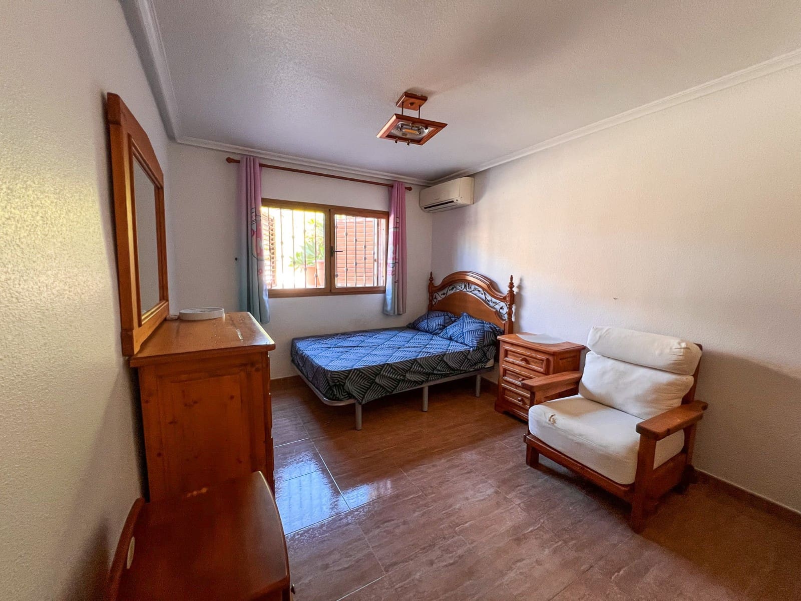 6 sypialnia Dom blizniak na sprzedaż w Torrevieja - 480 000 € (Ref: 9626586)