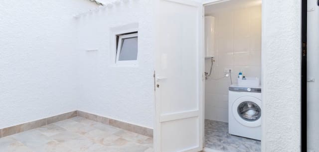 3 slaapkamer Huis te koop in La Zenia, Orihuela - € 328.000 (Ref: 9626587)