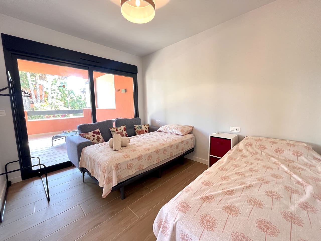 2 soverom Leilighet til salgs i Villamartin - € 249 900 (Ref: 9646001)