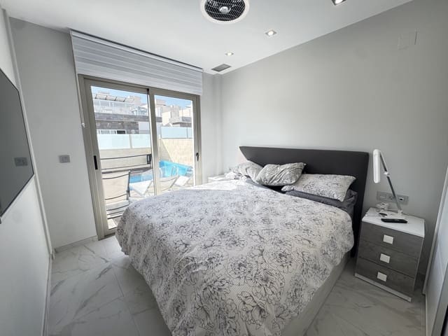 5 makuuhuone Huvila myytävänä paikassa Villamartín - 480 000 € (Ref: 9646002)