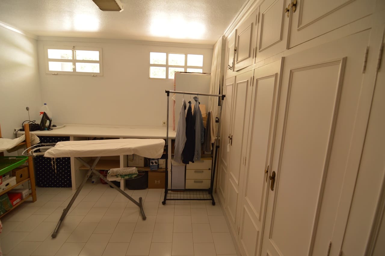 4 makuuhuone Huvila myytävänä paikassa Torrevieja - 890 000 € (Ref: 9646009)