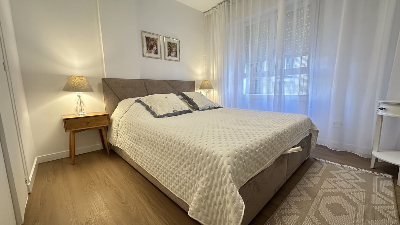 3 makuuhuone Asunto myytävänä paikassa Torrevieja - 657 500 € (Ref: 9646010)