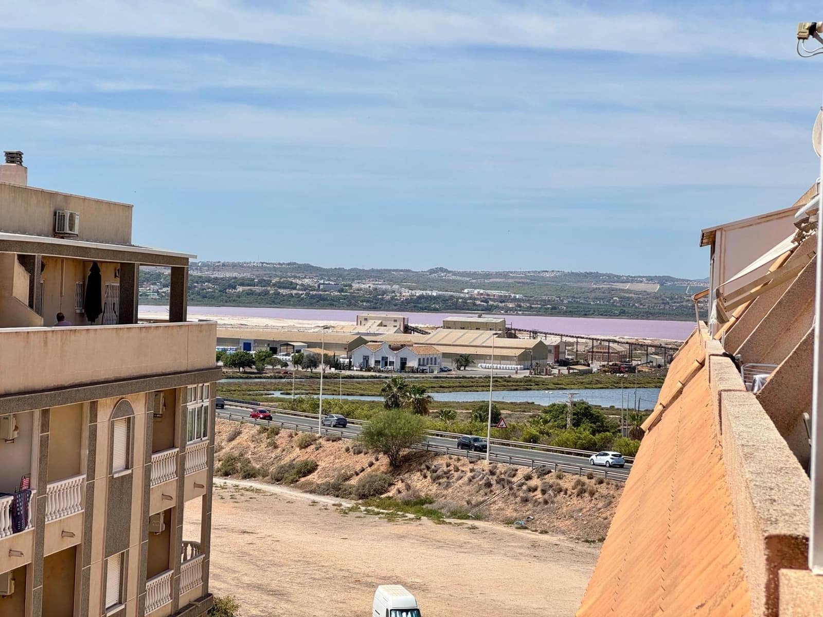 Piso de 2 habitaciones en Torrevieja en venta con piscina - 140.000 € (Ref: 9649856)