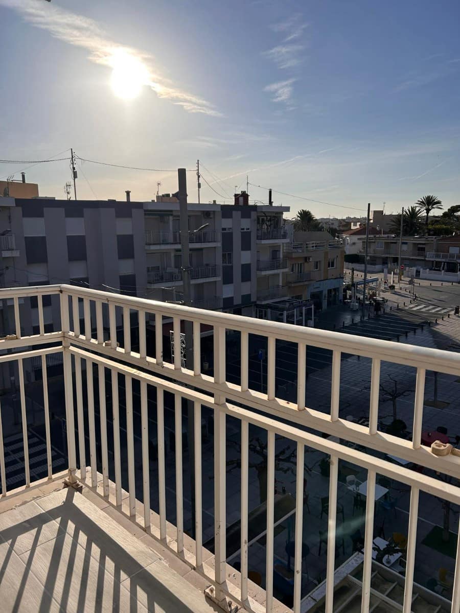 2 bedroom Flat for sale in Torre de la Horadada - € 165,000 (Ref: 9676290)