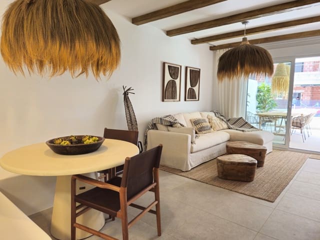 2 quarto Apartamento para venda em Playa Flamenca, Orihuela - 419 000 € (Ref: 9676291)