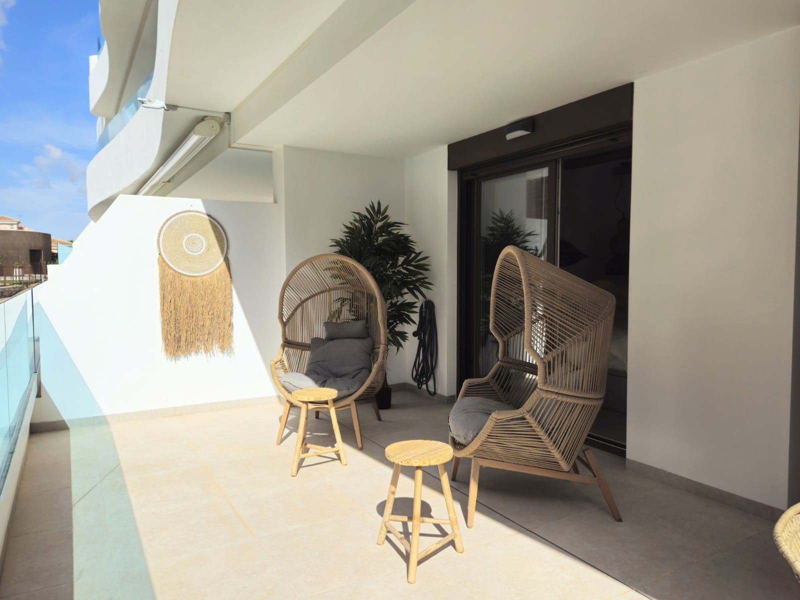 2 bedroom Flat for sale in Playa Flamenca - € 419,000 (Ref: 9676291)