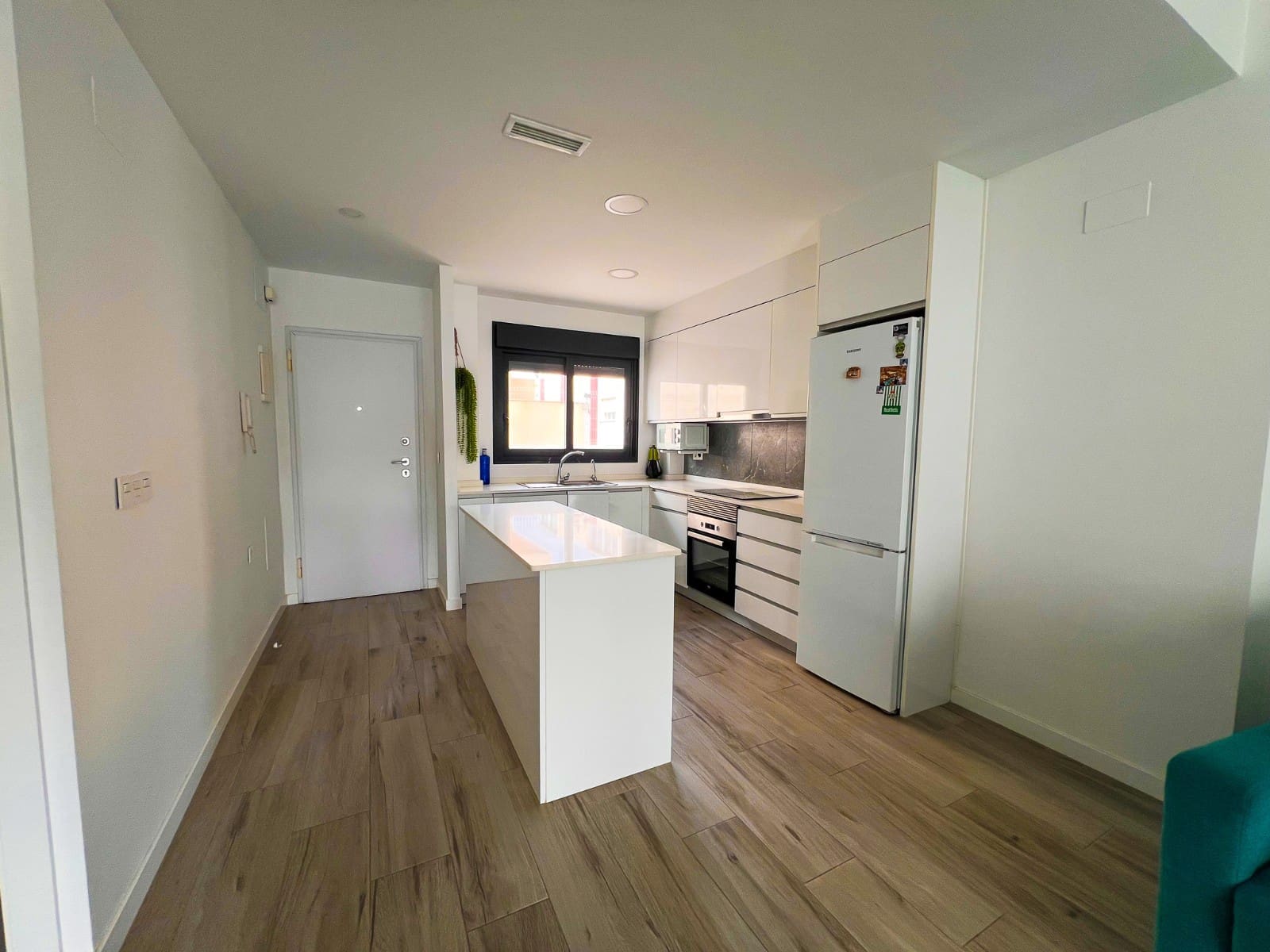 3 bedroom Flat for sale in Guardamar del Segura - € 289,900 (Ref: 9676295)