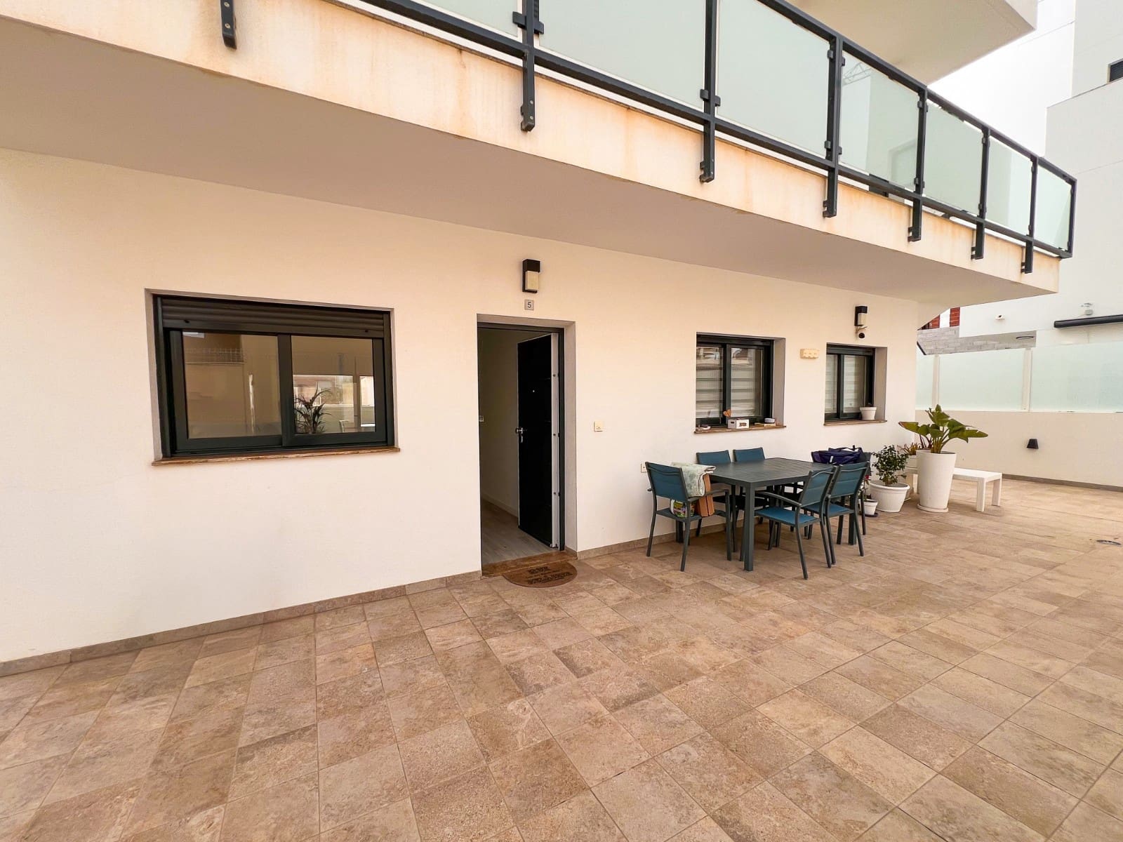 3 bedroom Flat for sale in Guardamar del Segura - € 289,900 (Ref: 9676295)