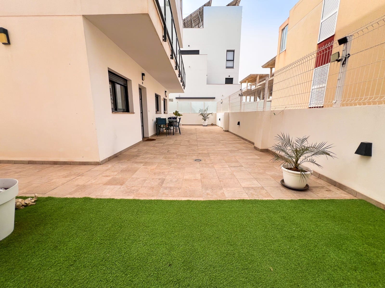 3 bedroom Flat for sale in Guardamar del Segura - € 289,900 (Ref: 9676295)