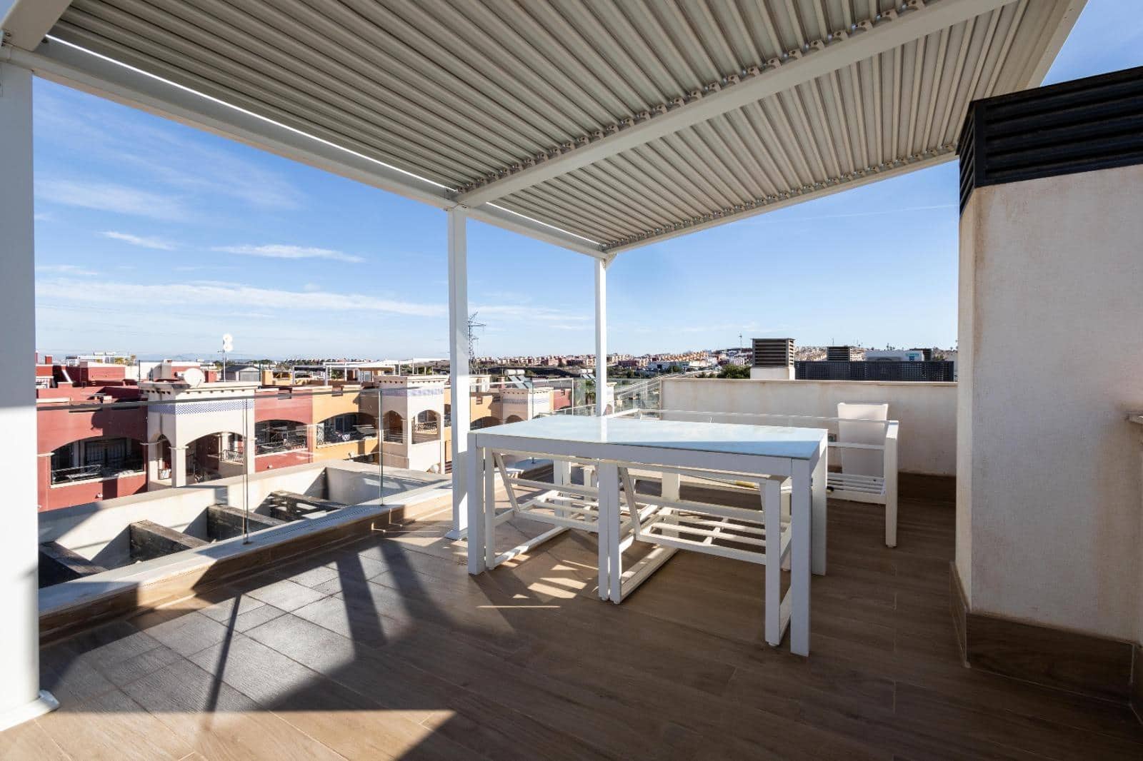 4 chambre Villa/Maison à vendre à Orihuela Costa avec piscine - 490 000 € (Ref: 9676298)