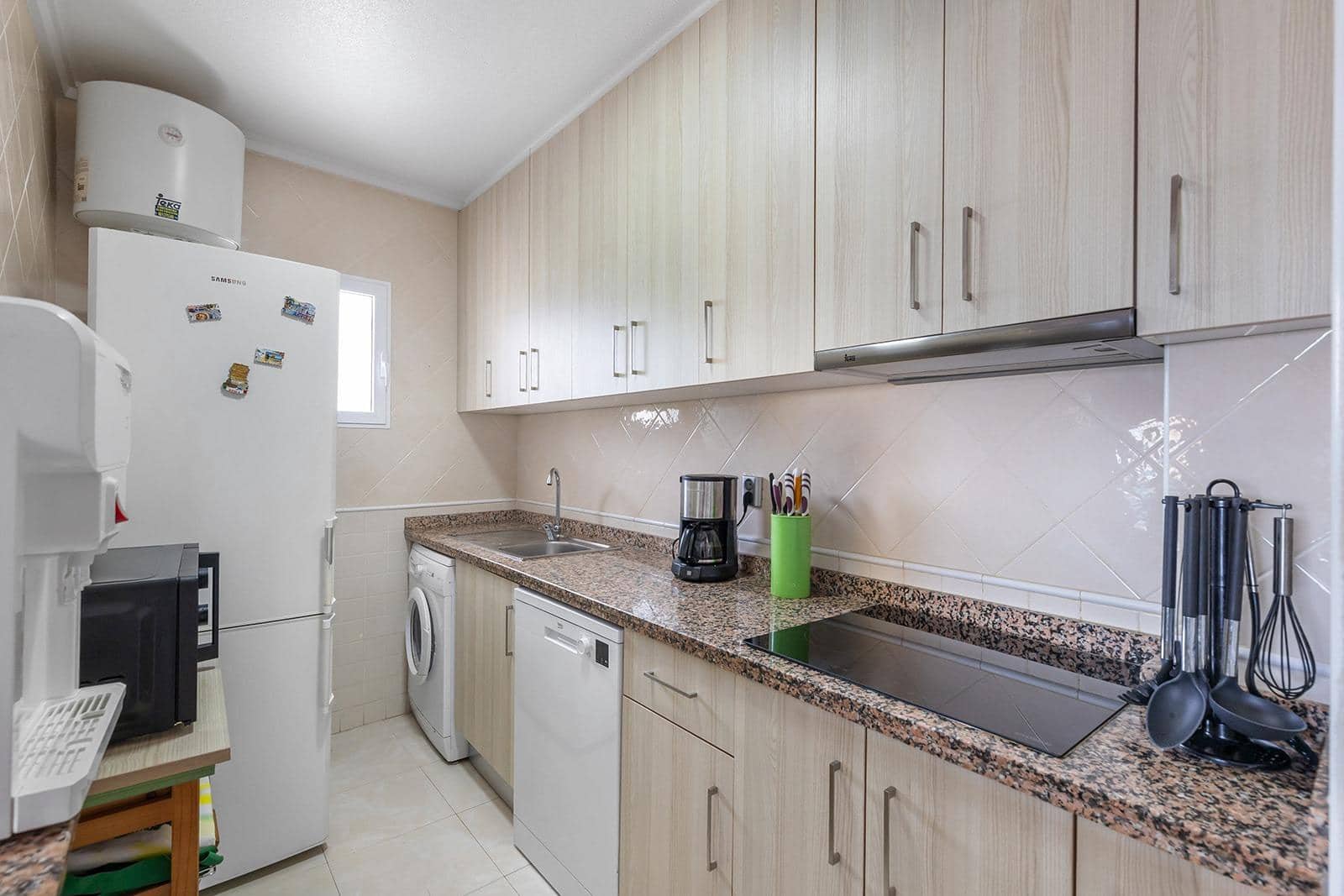 2 sypialnia Mieszkanie na sprzedaż w Torrevieja z basenem - 139 900 € (Ref: 9676302)