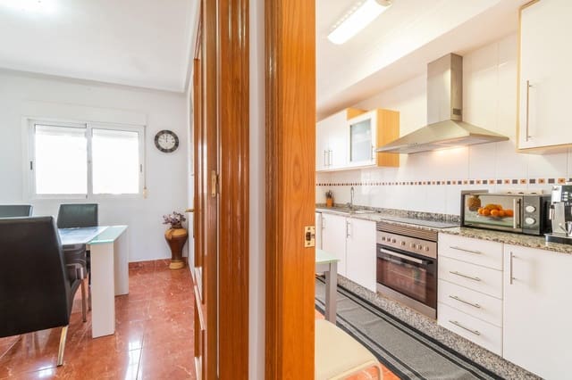 3 quarto Casa em Banda para venda em Villamartin, Orihuela com piscina - 219 000 € (Ref: 9685606)