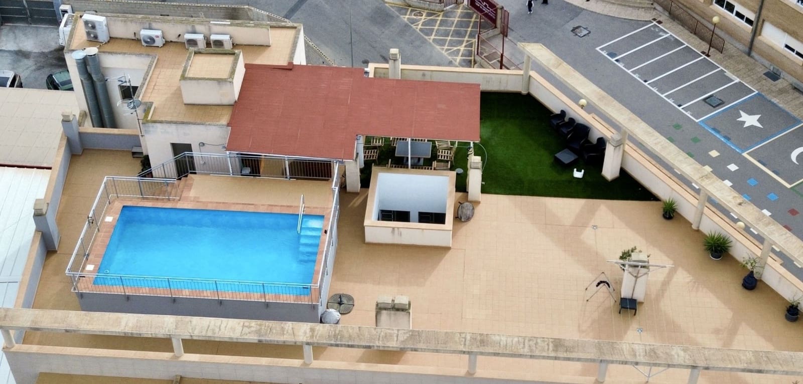 Piso de 2 habitaciones en San Miguel de Salinas en venta con piscina - 159.000 € (Ref: 9699133)