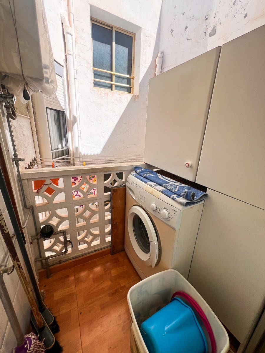 3 slaapkamer Flat te koop in Guardamar del Segura - € 206.000 (Ref: 9715644)