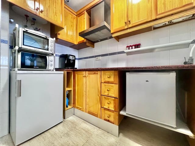 2 chambre Appartement à vendre à Playa del Acequión, Torrevieja avec piscine - 155 000 € (Ref: 9715647)