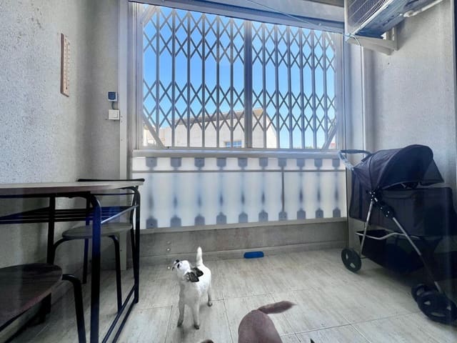 2 chambre Appartement à vendre à Playa del Acequión, Torrevieja avec piscine - 155 000 € (Ref: 9715647)