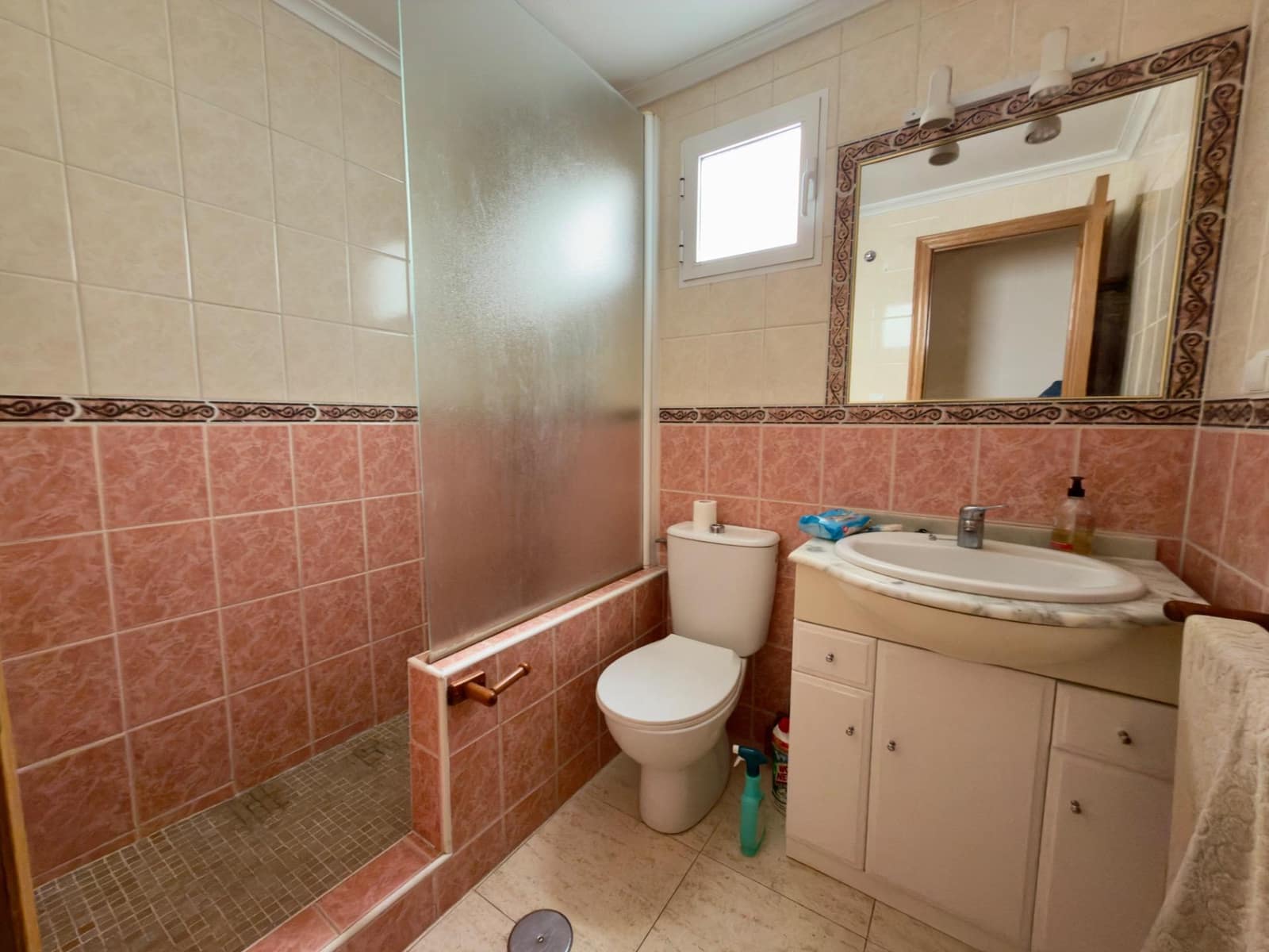 2 soverom Leilighet til salgs i Torrevieja - € 130 000 (Ref: 9715648)