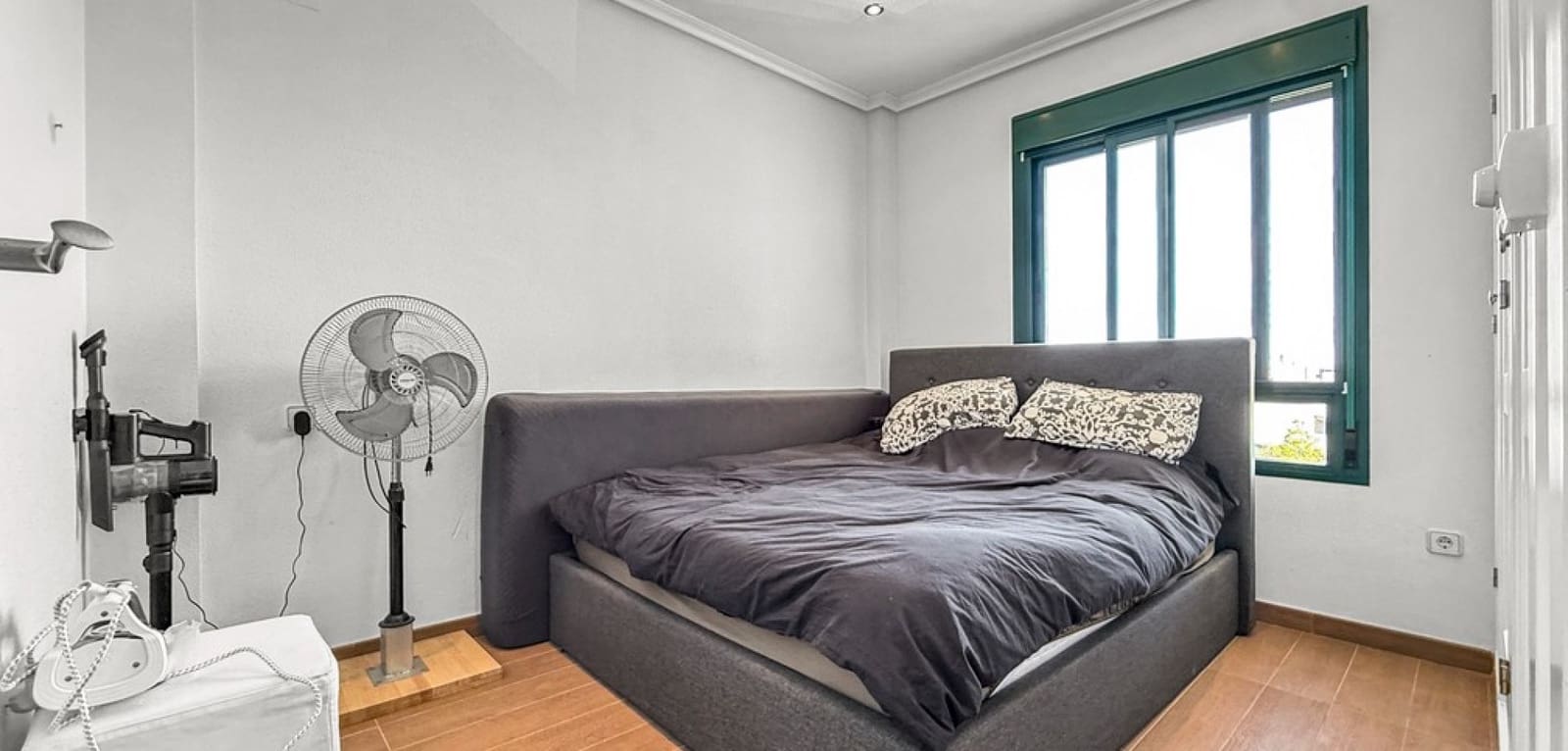 2 Zimmer Wohnung zu verkaufen in Campoamor mit Pool - 195.000 € (Ref: 9715650)