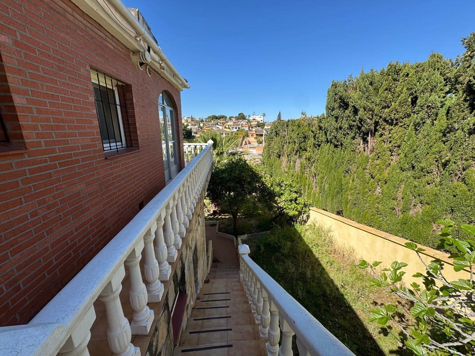 2 bedroom Villa for sale in Los Balcones - € 295,000 (Ref: 9715651)