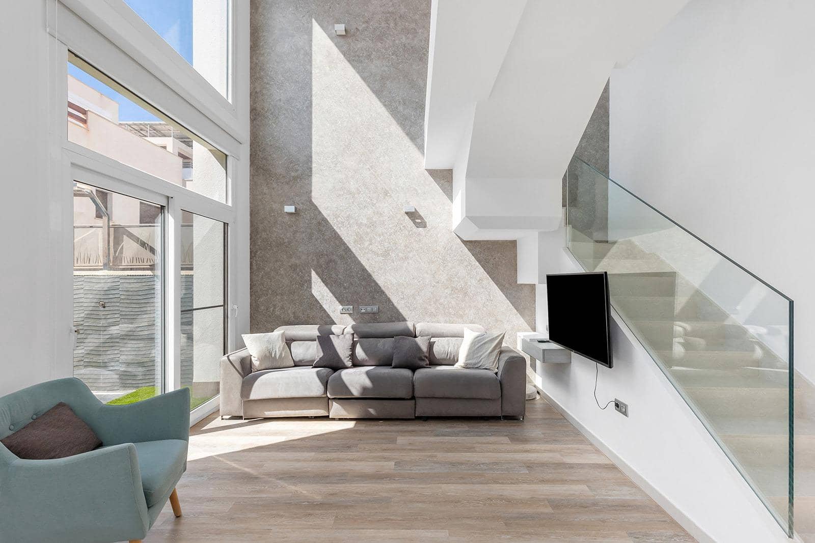 3 chambre Villa/Maison à vendre à Pueblo Bravo avec piscine - 470 000 € (Ref: 9753606)