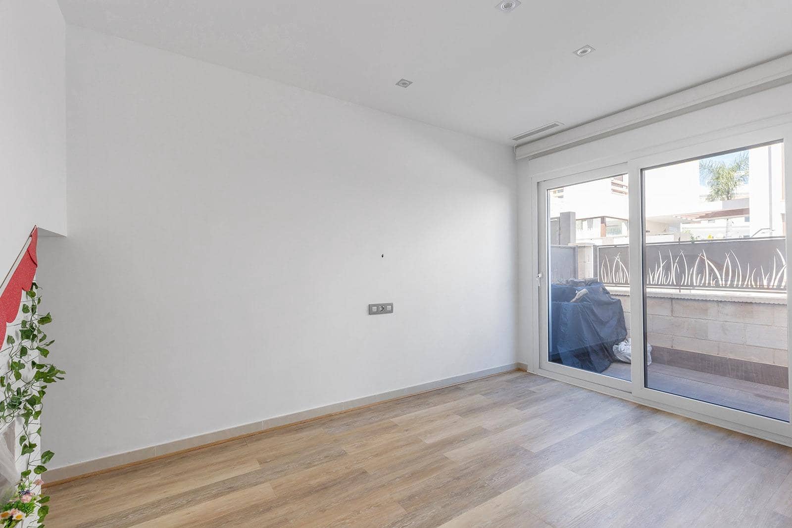 3 chambre Villa/Maison à vendre à Pueblo Bravo avec piscine - 470 000 € (Ref: 9753606)