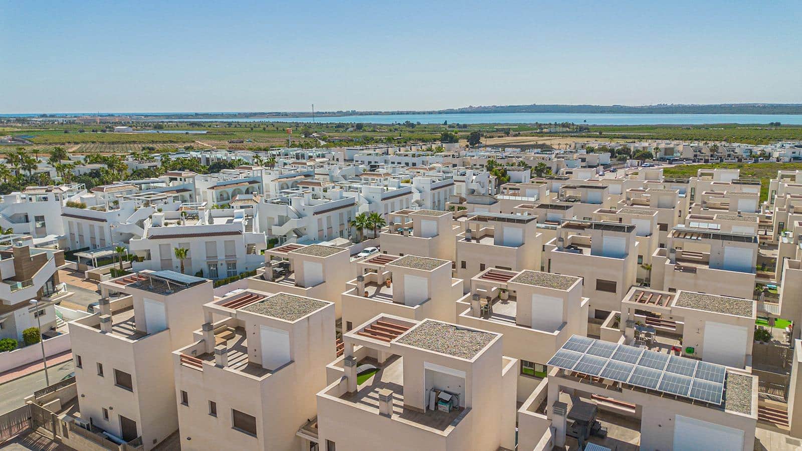 3 chambre Villa/Maison à vendre à Pueblo Bravo avec piscine - 470 000 € (Ref: 9753606)