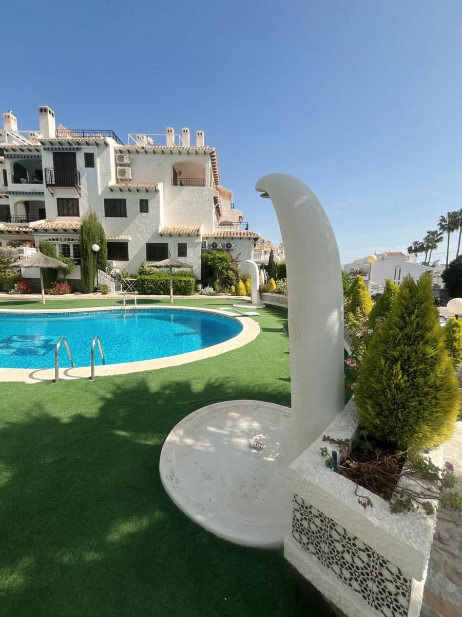 2 quarto Apartamento para venda em Cabo Roig com piscina - 205 000 € (Ref: 9793653)