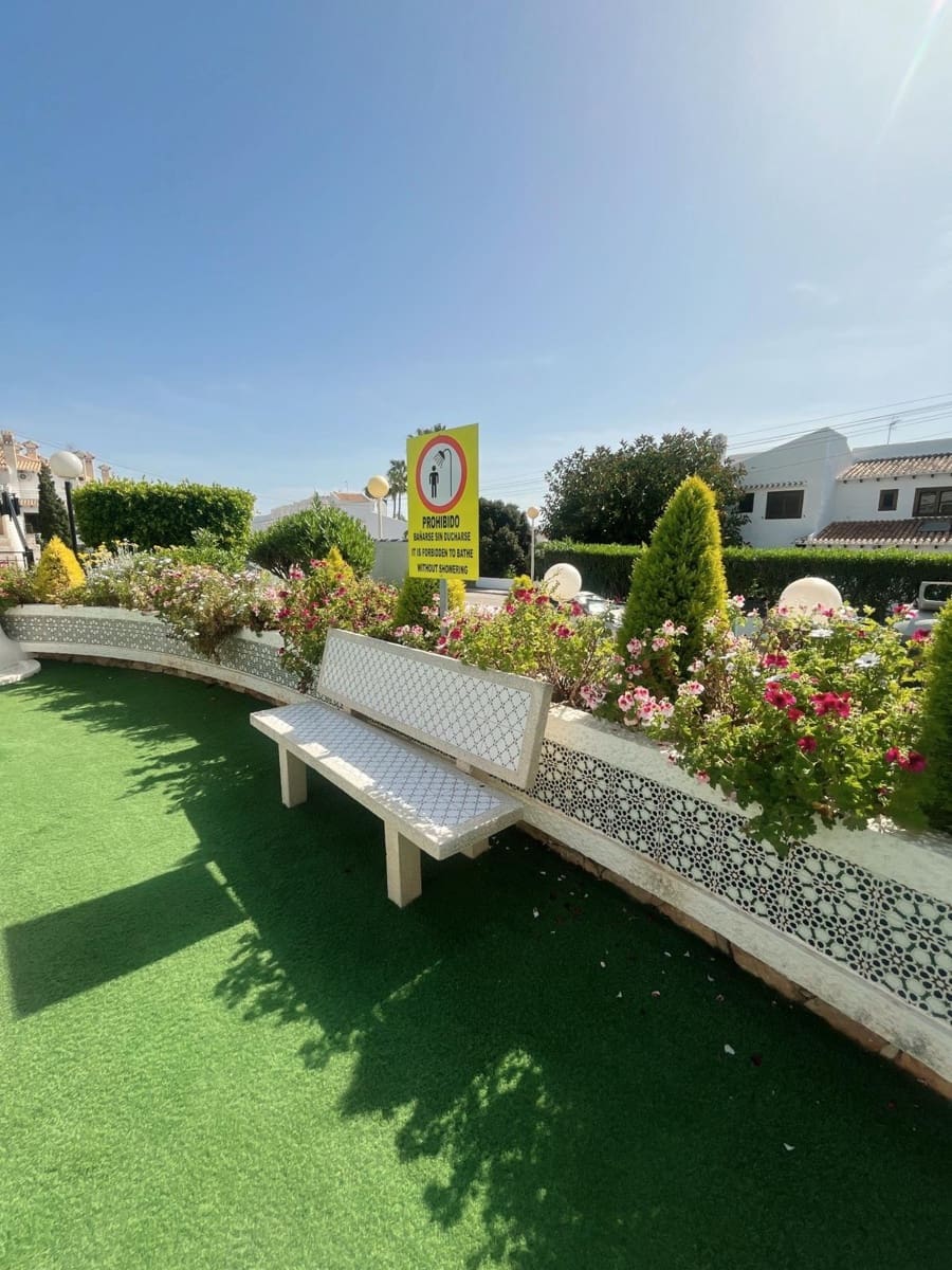 2 quarto Apartamento para venda em Cabo Roig com piscina - 205 000 € (Ref: 9793653)