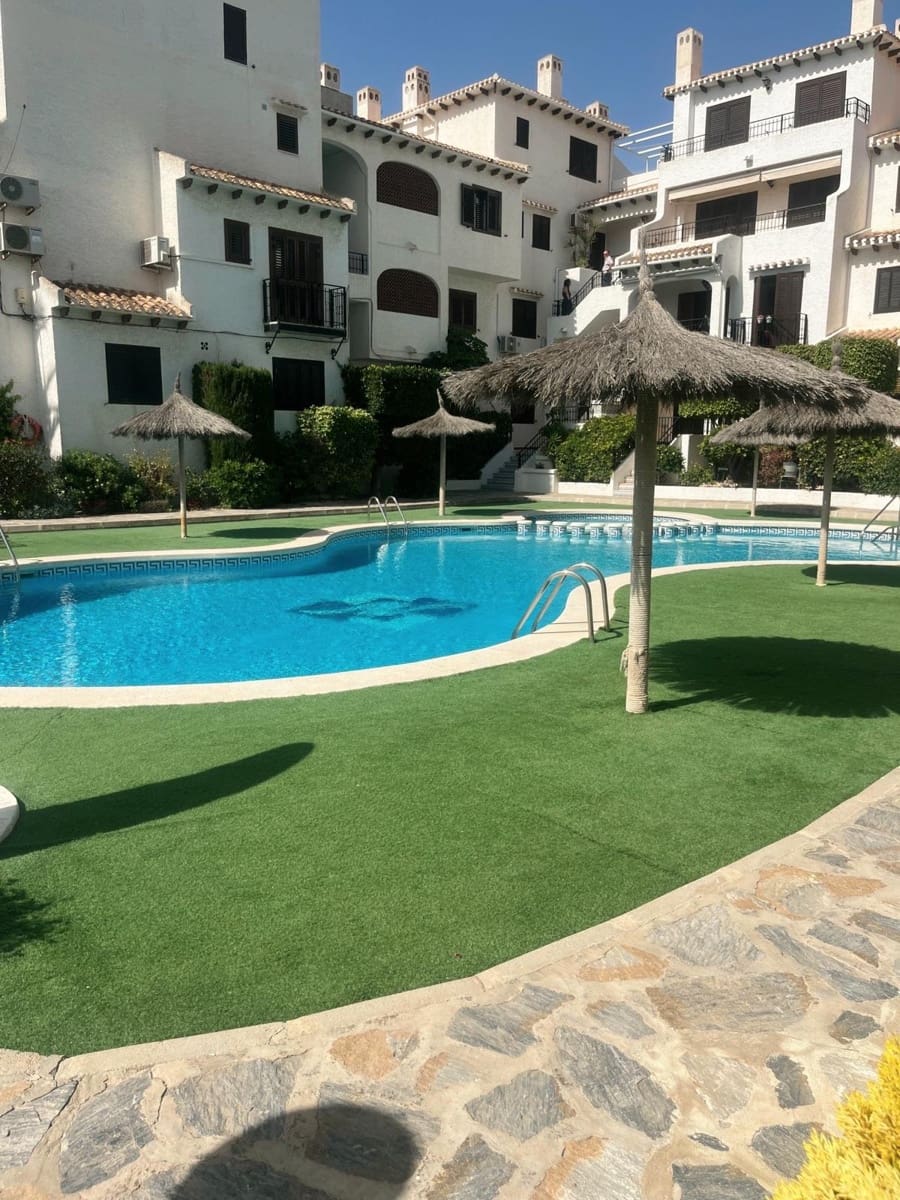 2 quarto Apartamento para venda em Cabo Roig com piscina - 205 000 € (Ref: 9793653)